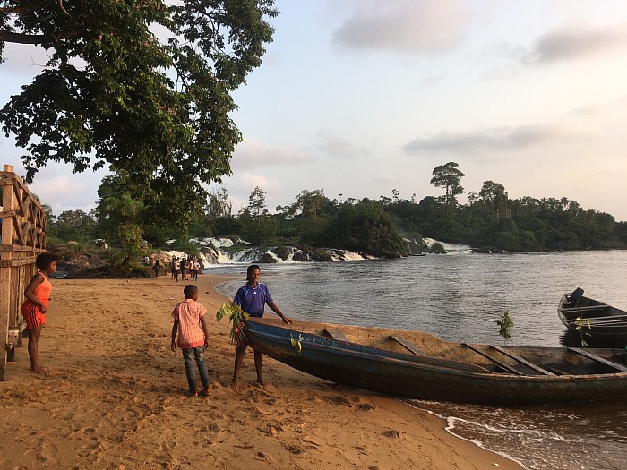 La plage de Kribi